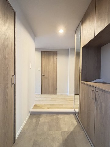 【玄関】 | のむら貝塚ガーデンシティ六番館