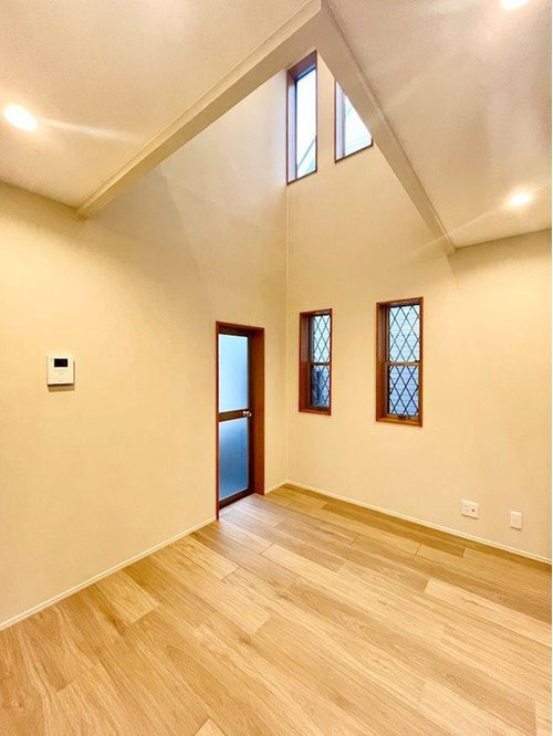 日野町中古戸建の居間・リビング