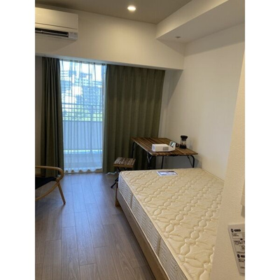 【洋室】 | ザ・パークハビオ江坂公園 | 広々とした洋室です