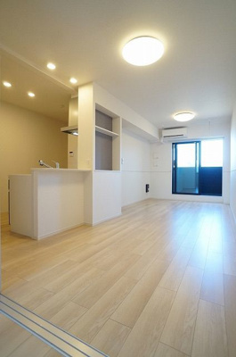 【居間・リビング】 | ＨａｌｅＬｉｎｏ八ヶ崎 | 居室・リビング