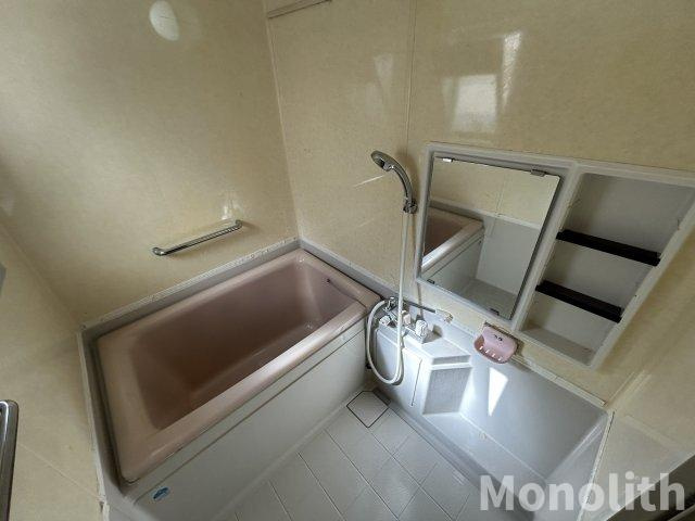 泉北宮山台団地4号棟の浴室