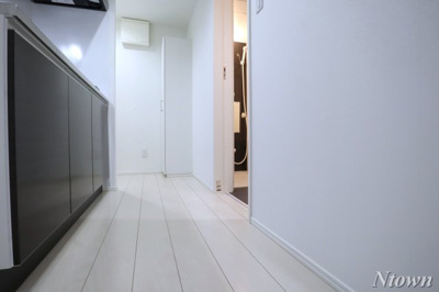 【内装】 | REVE今池 | 内装は落ち着いています