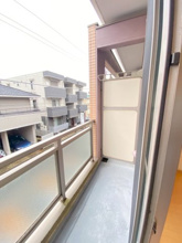 【バルコニー】