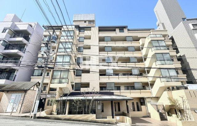 横浜市神奈川区台町の賃貸マンションの外観