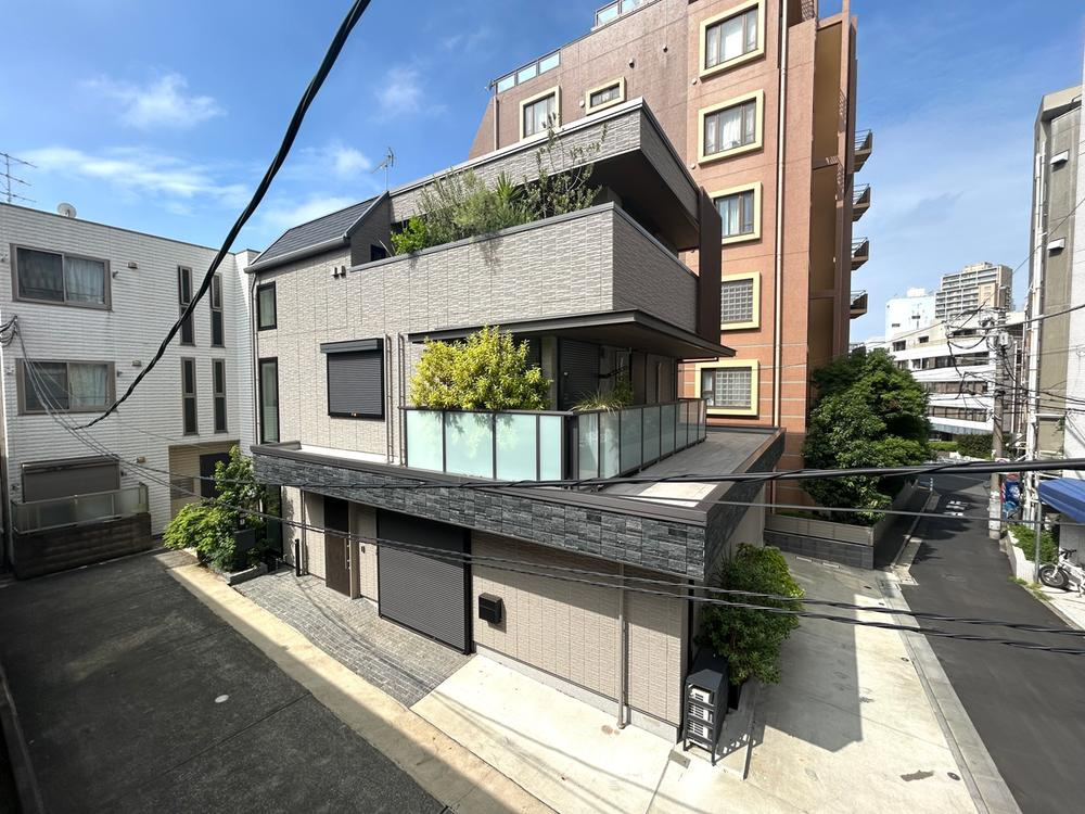 渋谷区神宮前　築浅中古戸建