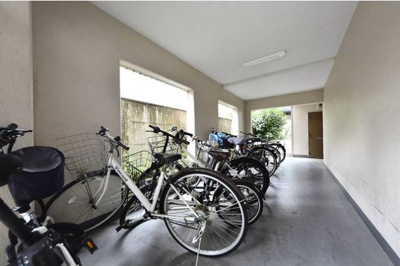 【その他共用部分】 | メゾン・ド・エスカル | 駐輪場☆