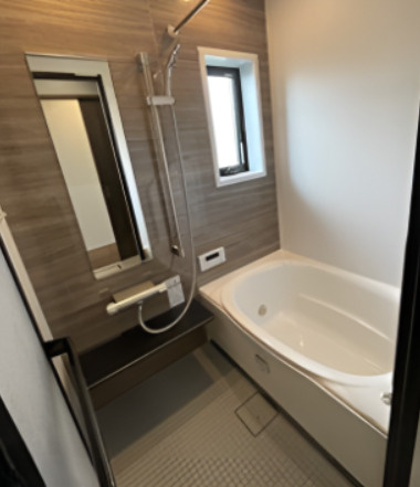 板橋区西台3丁目　新築未入居住宅　開放的なロケーション　限定1棟の浴室