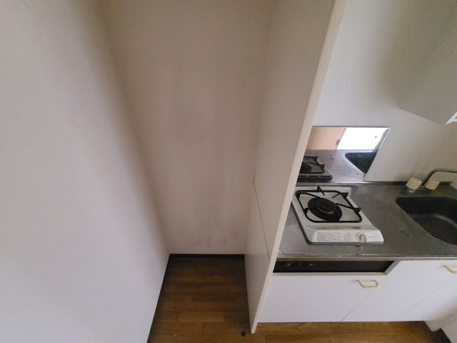 ソレイユ浦和のキッチン|★キッチン横に冷蔵庫置場を設置しています★