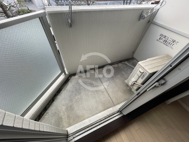 ヴィルヌーブ中之島のバルコニー|ヴィルヌーブ中之島　バルコニー