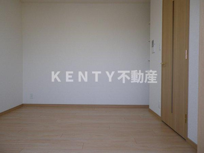 【居間・リビング】 | ルーブル雪が谷大塚 | 使いやすい居間です