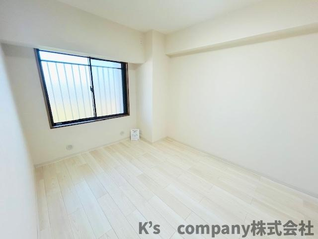 茅ヶ崎市甘沼　オクトス湘南茅ヶ崎グランドヒルの寝室|洋室6.1帖◇主寝室におすすめです◇