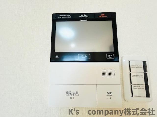 茅ヶ崎市甘沼　オクトス湘南茅ヶ崎グランドヒルのセキュリティ|訪問者の顔が確認できるテレビモニター付きインターフォン☆