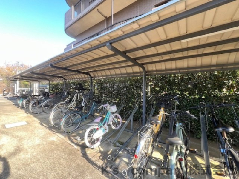 茅ヶ崎市甘沼　オクトス湘南茅ヶ崎グランドヒルの駐輪場|駐輪スペース◇