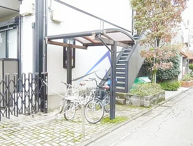 ロジェ芦花公園のエントランス|エントランスです。