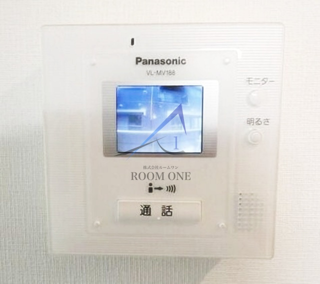 ロジェ芦花公園のセキュリティ|モニター付きインターホンです。