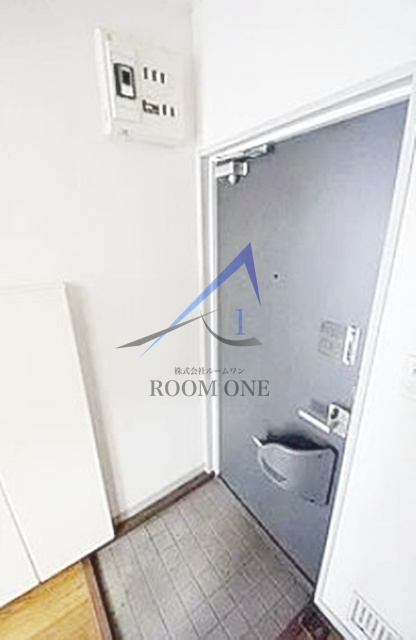 ロジェ芦花公園の玄関|玄関です。