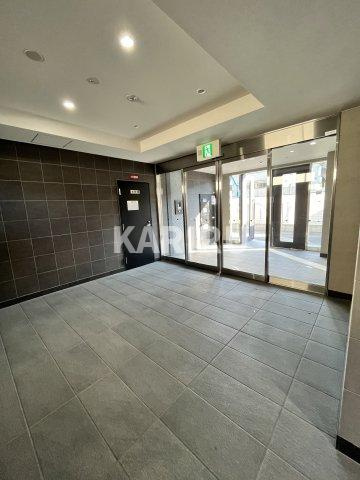 エストゥルースプラスサウス大阪のロビー