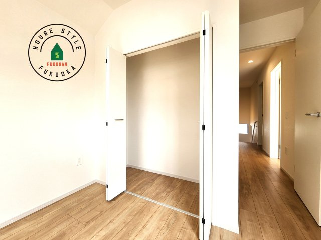 福岡市博多区諸岡3丁目第2-2棟（1号棟）　の内観：施工例|収納には困りません。