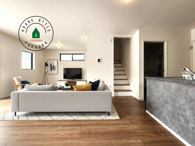 福岡市博多区諸岡3丁目第2-2棟（2号棟）　