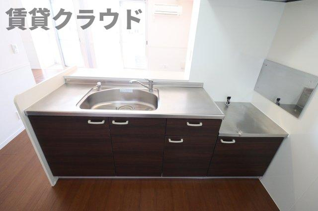 ルミエールDのキッチン|キッチンでお料理をお楽しみください