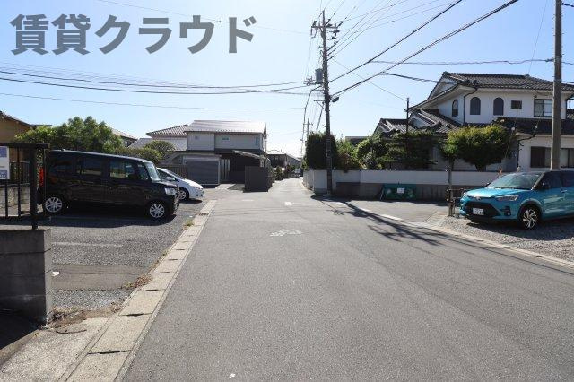 ルミエールDの周辺