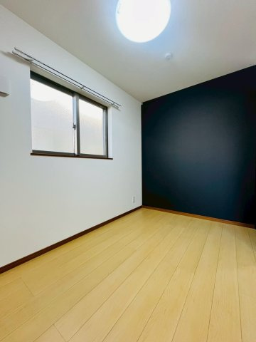 グレイス天野の寝室