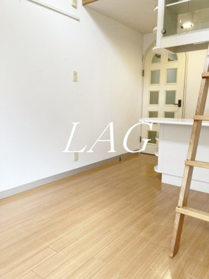 【居間・リビング】 | ベルピア上尾第７－１ | 洋室のお部屋です。（同仕様です。）