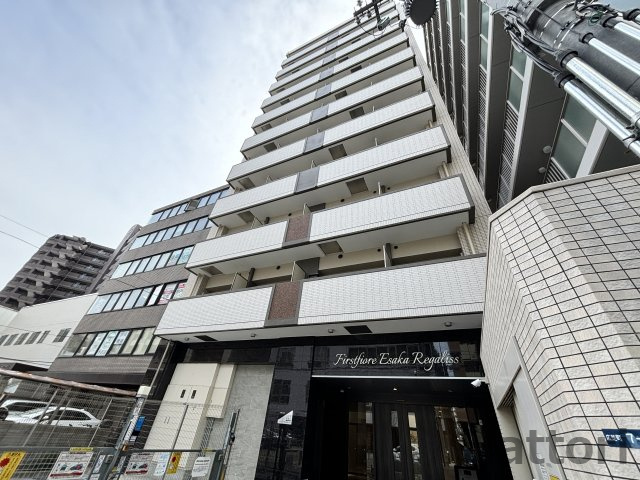 ファーストフィオーレ江坂レガリスの外観