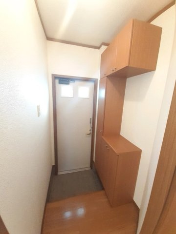 カファーラＡの玄関|高崎、前橋のお部屋探しはエンドスケープまで！お客様の理想お聞かせ下さい♪