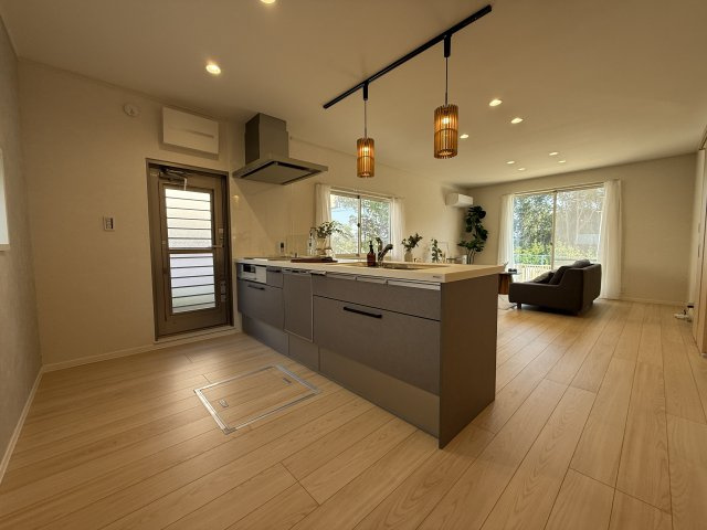 神戸市垂水区小束山２丁目戸建