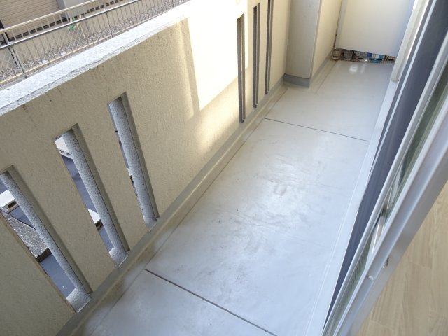 ルミエール若森のバルコニー