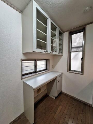 東久留米市学園町１丁目の一戸建てのキッチン