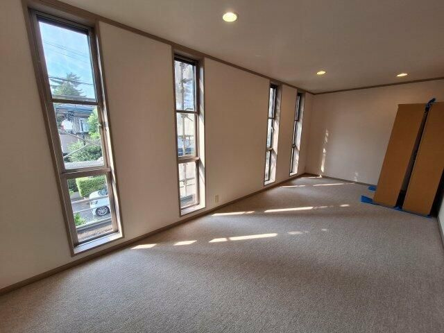 東久留米市学園町１丁目の一戸建ての洋室