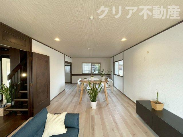 【居間・リビング】 | 前橋市広瀬町　中古住宅