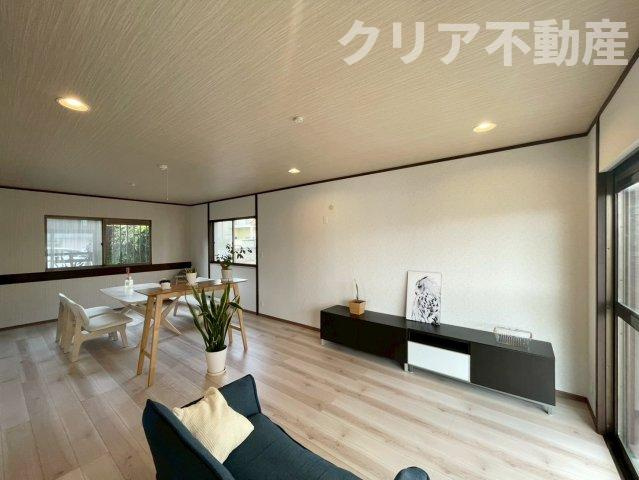 【居間・リビング】 | 前橋市広瀬町　中古住宅