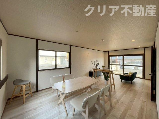 【居間・リビング】 | 前橋市広瀬町　中古住宅