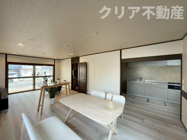 【居間・リビング】 | 前橋市広瀬町　中古住宅