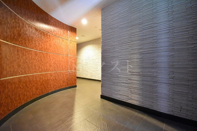 フレアコート北浜のロビー