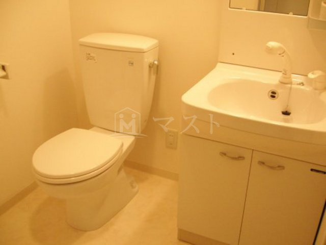 フレアコート北浜のトイレ