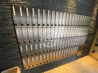 【その他共用部分】 | スワンズシティ大手前ソレイユ　メールボックス