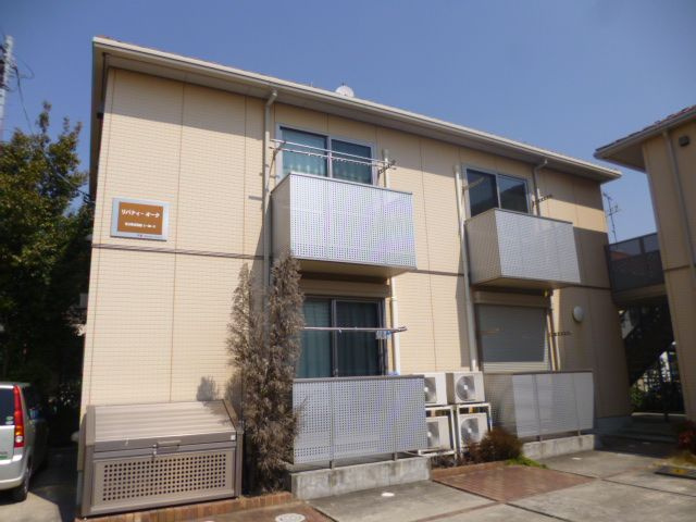 リバティオークの外観