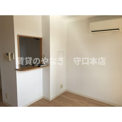 【洋室】 | シェーン・ヴェレ