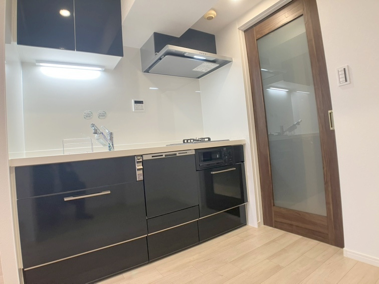 ライオンズマンション錦糸町第6のキッチン|キッチン/片付けが楽になる食洗器付き