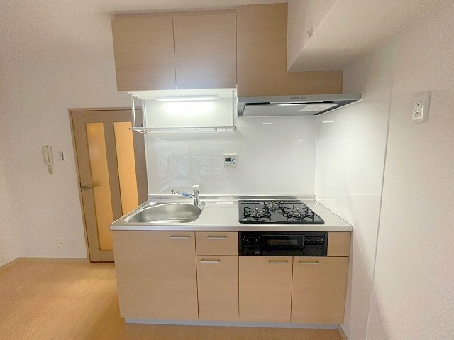 三恵上新庄ハイツのキッチン