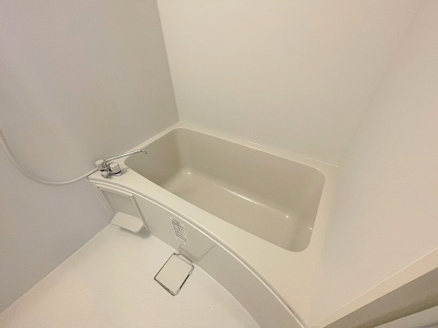 三恵上新庄ハイツの浴室