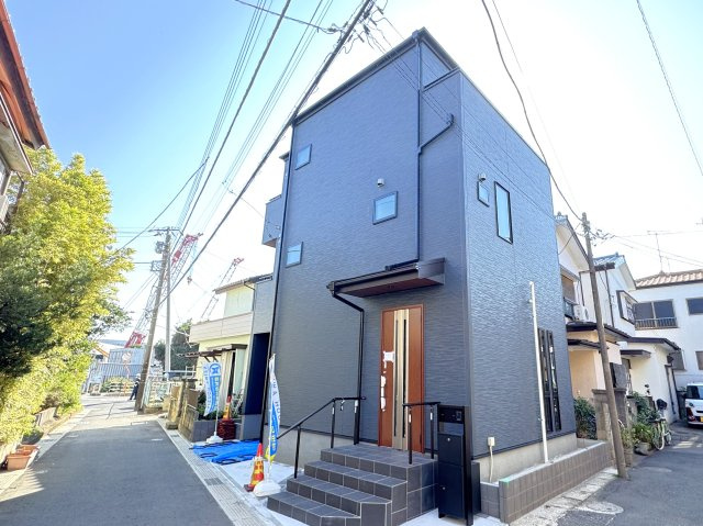 市川市稲荷木２丁目新築戸建【稲荷木小学校：10分】の外観|完成済み内覧可能です！！