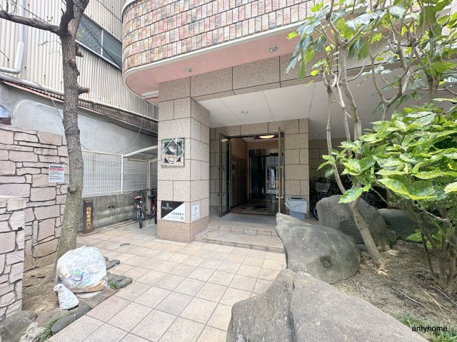 フィレンツェ　仲介手数料無料のエントランス