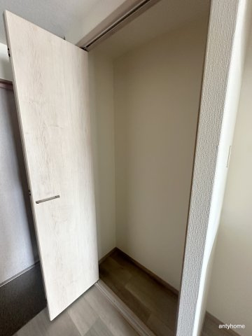 フィレンツェ　仲介手数料無料の収納