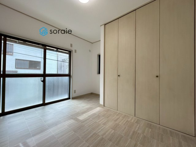 所沢市東狭山ヶ丘　中古戸建の寝室|令和7年11月13日撮影。