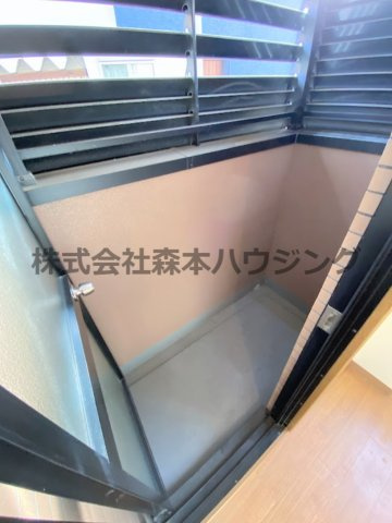【バルコニー】 | 　ハイツ中道 | DK側のサービスバルコニーです